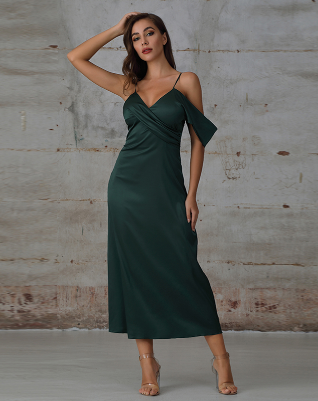 女装外贸工厂 加工墨绿色吊带气质长款连衣裙